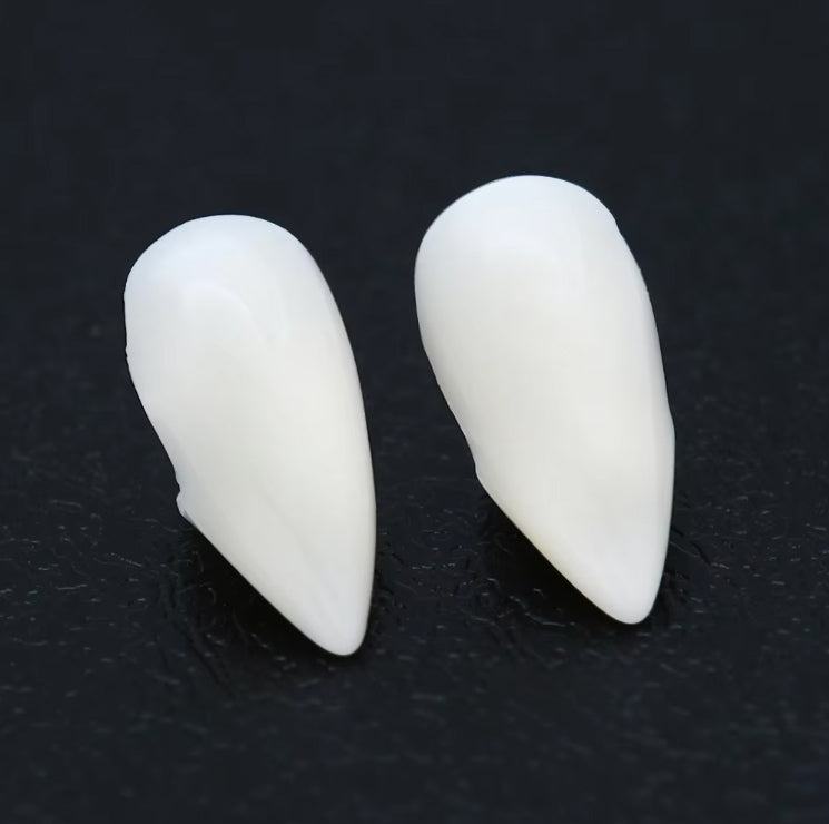 Vampire Teeth Fangs / Solid Glue Adhesive